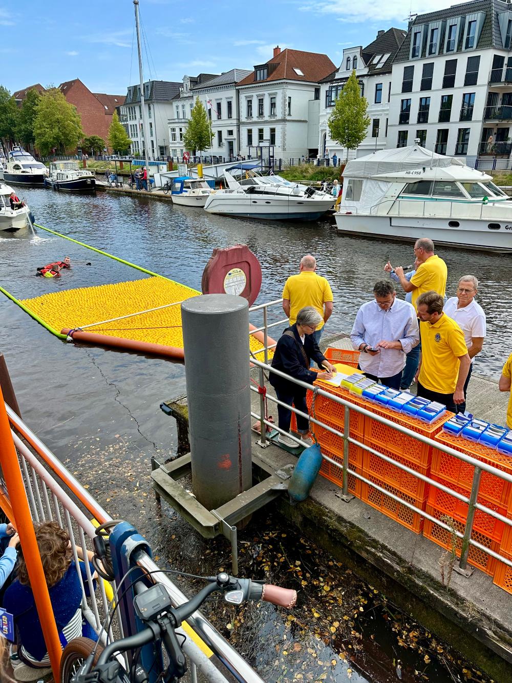 Container mit Enten